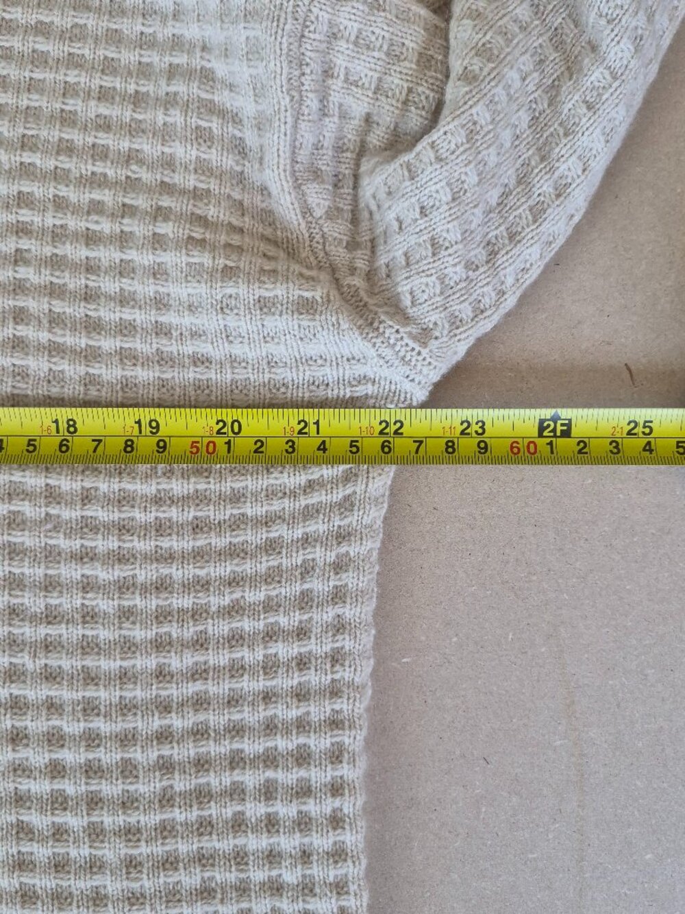 Everlane Recycled Cashmere Waffle Henley Womens S Beige Oatmeal Sweater - Picture 5 of 8